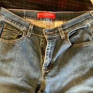 Levi jeans with slight fray on bottom